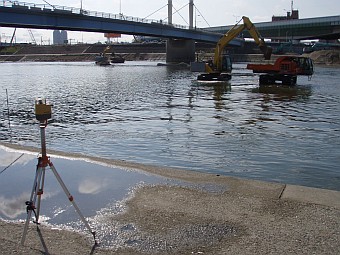 河道掘削状況