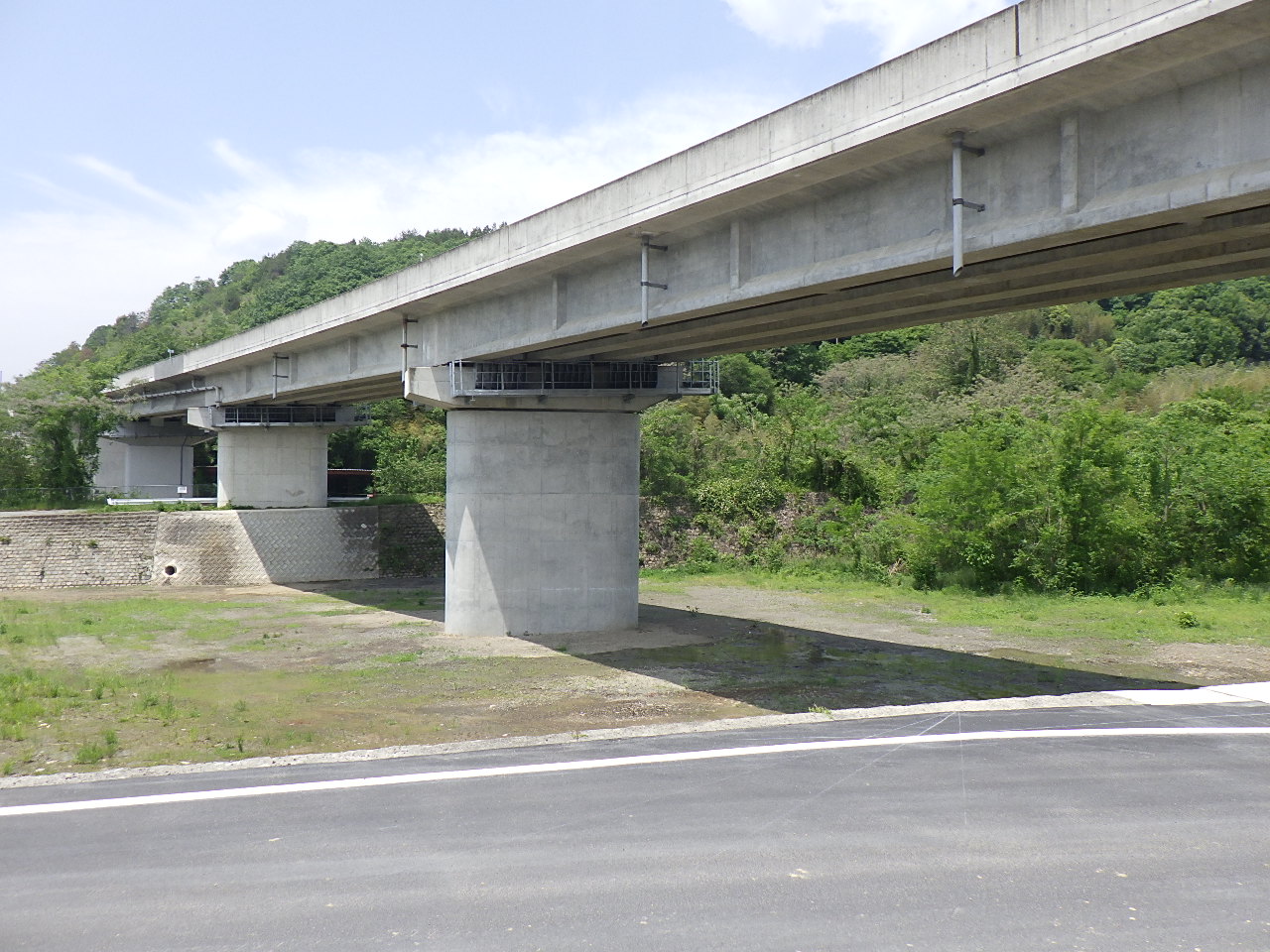 耐震補強完了(中野谷川橋)